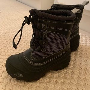 Northface toddler snow boots